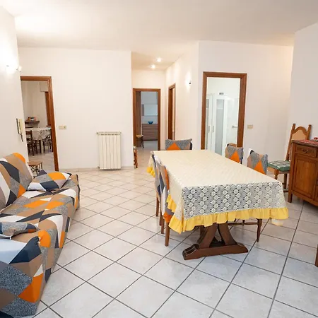 La Campagna Nel Borgo Apartamento *